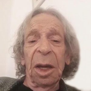 השחקן אורי אברהמי - ממליץ על טיפול פדיקור רפואי בנטלי קוסמטיקס